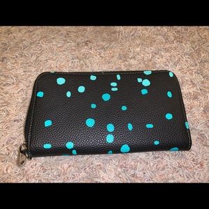 EUC Thirty-One Wallet